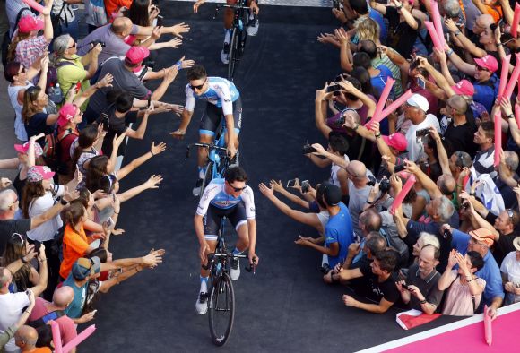 Israel Cycling Academy riders (Ph.Bettini)